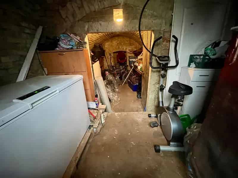 Ház Kiadó , Móri járás, Dunántúl