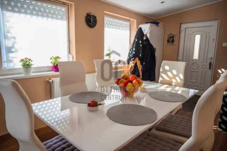 Budapest XVIII. kerületi eladó családi ház, DHZ087777