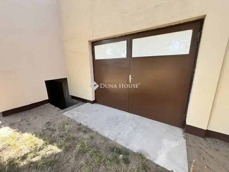Kecskemét Hetényegyháza - Felújított 2 Lakásos Családi Ház Eladó