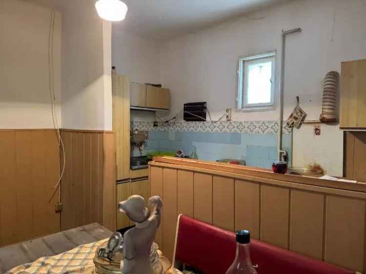 Ház Kiadó , Dunakeszi járás, Közép-Magyarország