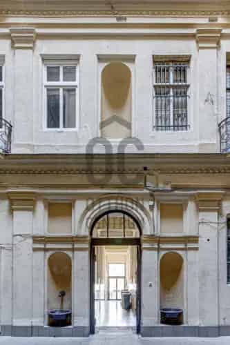 Budapest V Kerulet 3 szobas lakás eladó teljes felujitast igényel
