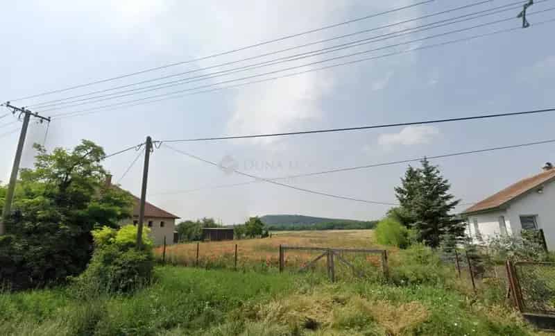 Telek Eladó , Pázmánd, Dunántúl