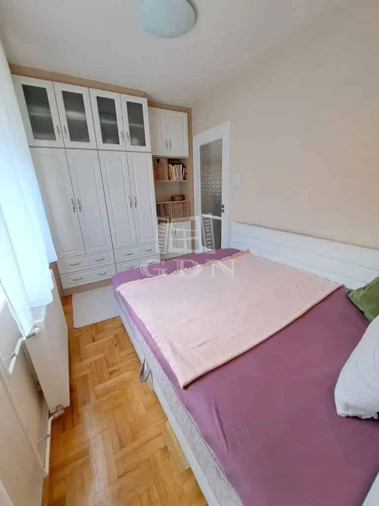 Ház Kiadó , Gárdonyi járás, Dunántúl