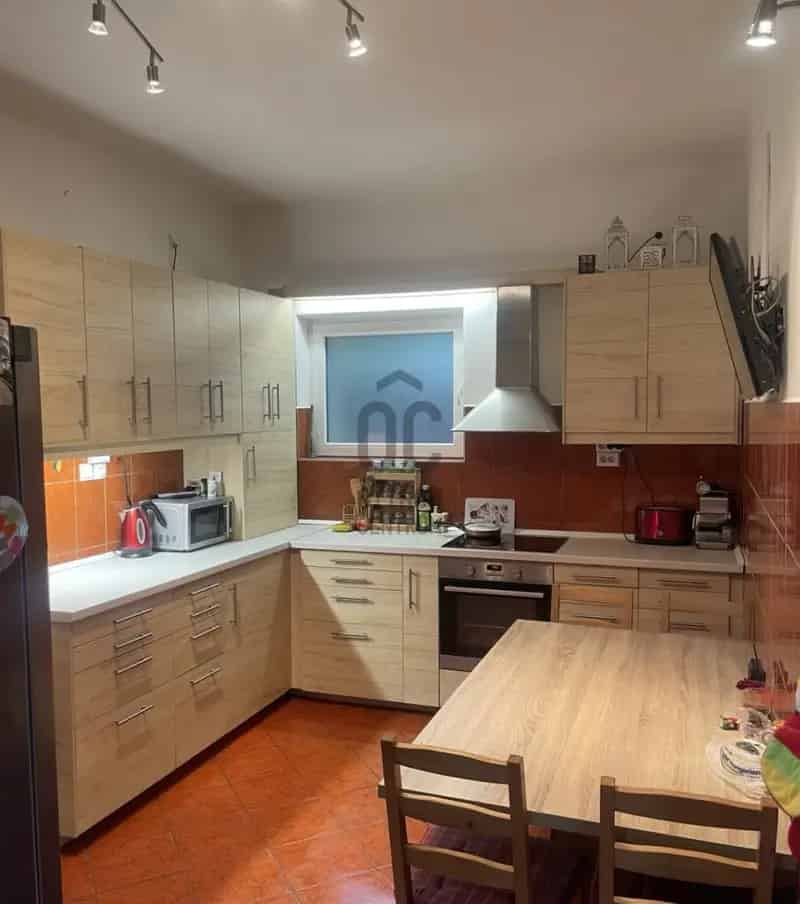 5 szobás családi ház eladó Budapest 22 kerületben