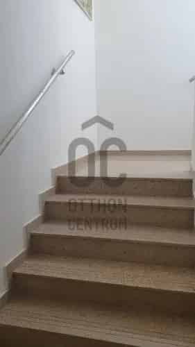 Budapest II. kerületi eladó kereskedelmi ingatlan, UZ016023