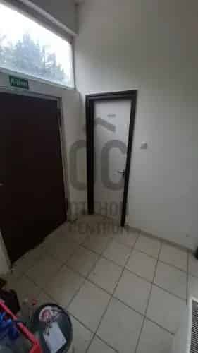 Pápai eladó kereskedelmi ingatlan, UZ017278