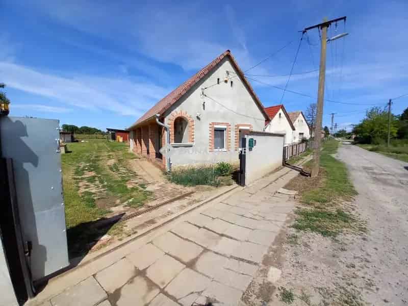 Ház Eladó , Döbrököz, Dunántúl