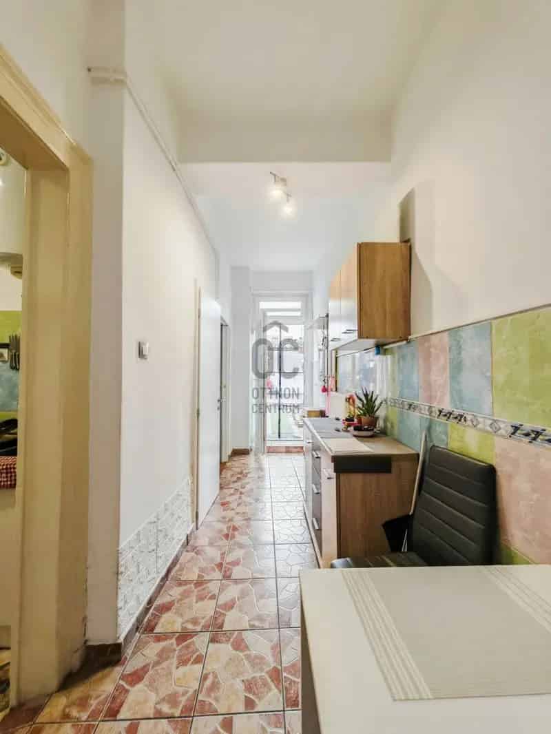 Ház Kiadó , Budapest, Közép-Magyarország