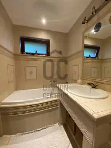 Dunakeszi családi ház eladó - Mediterrán stílus - Medence - Jakuzzi
