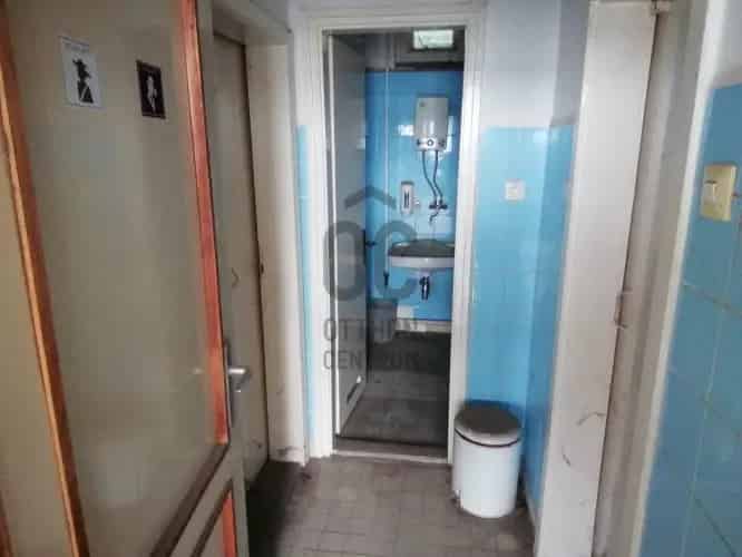 Tököli kiadó kereskedelmi ingatlan, UZ012865