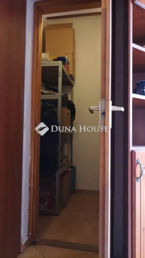 Ház Kiadó , Gödöllői járás, Közép-Magyarország