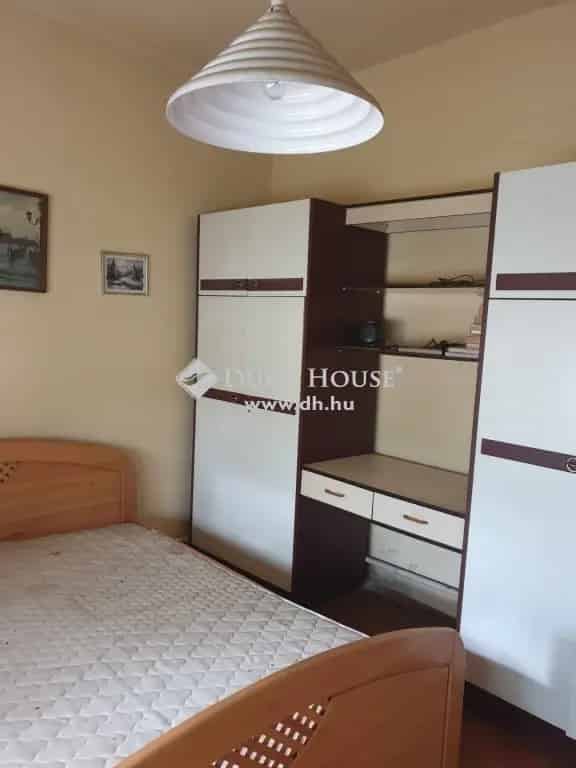 Ház Eladó , Bicske, Dunántúl