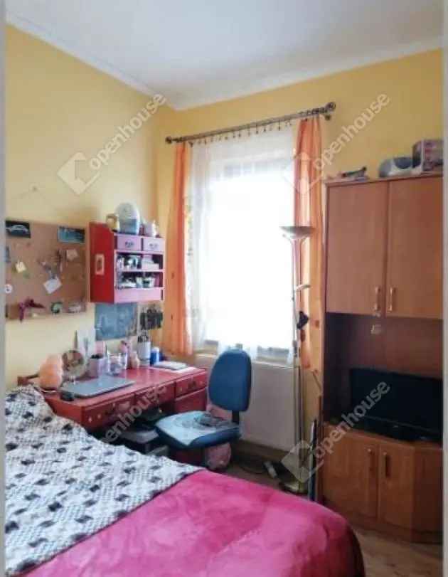 Ház Kiadó , Győri járás, Dunántúl