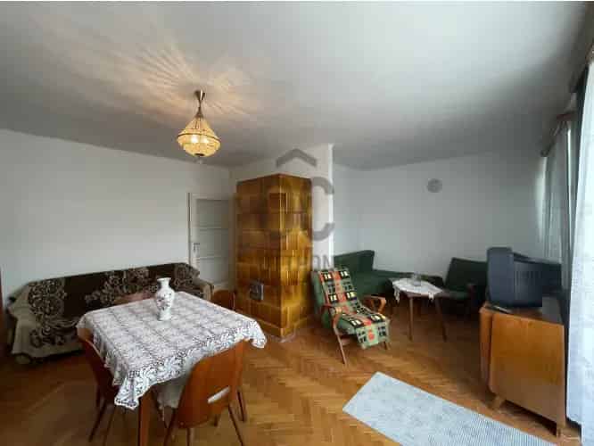 Nyergesújfalui eladó lakás, DLK099947