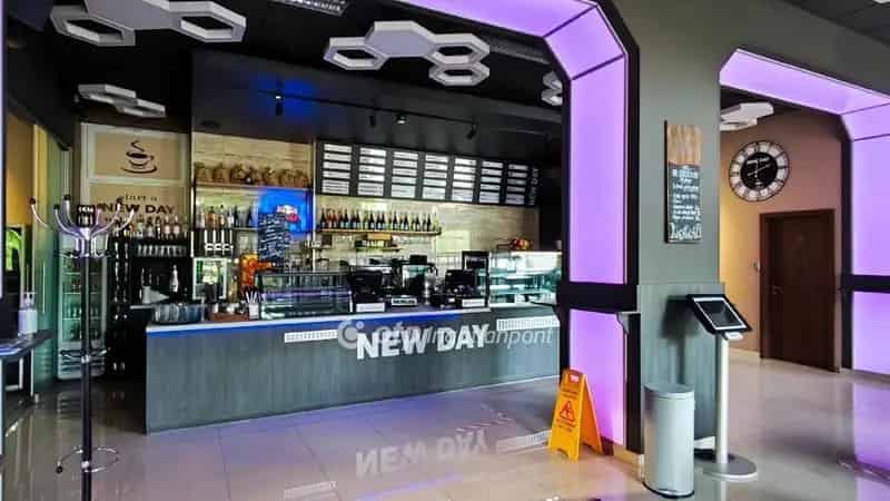 800m2-es Üzlethelyiség Eladó IX Kerületben Eterem Bar Iroda