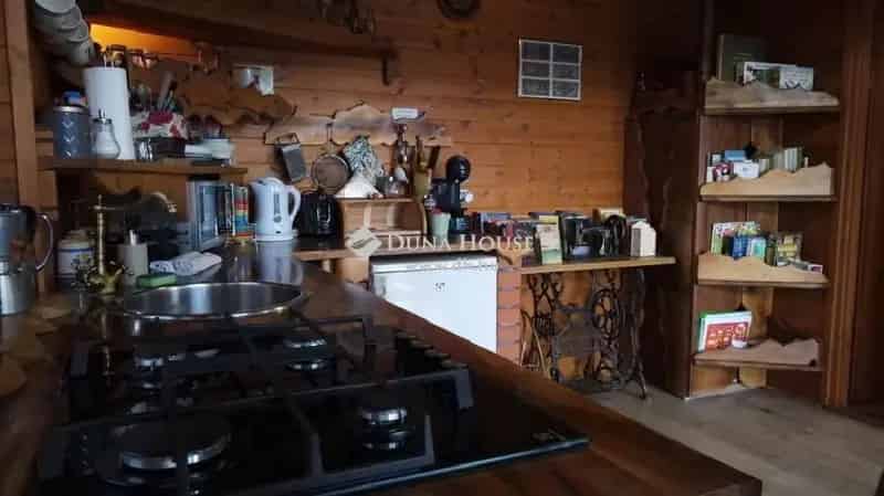 Zebegény panorámás nyaraló eladó - 50 m² - 950 m² telek