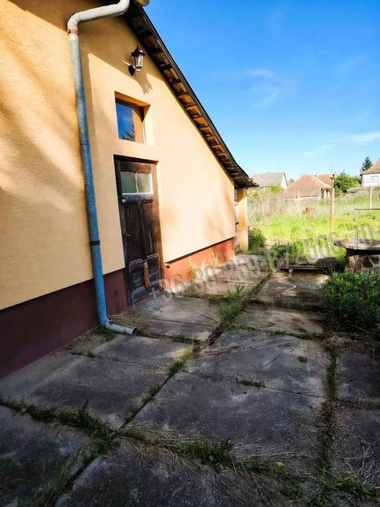 Ipolyvecén eladó 84m2-es családi ház