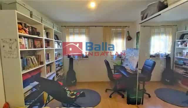 Dunakeszi , Széchenyi utca