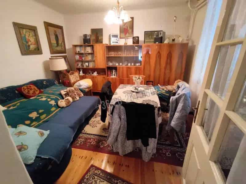 Ház Kiadó , Mohácsi járás, Dunántúl