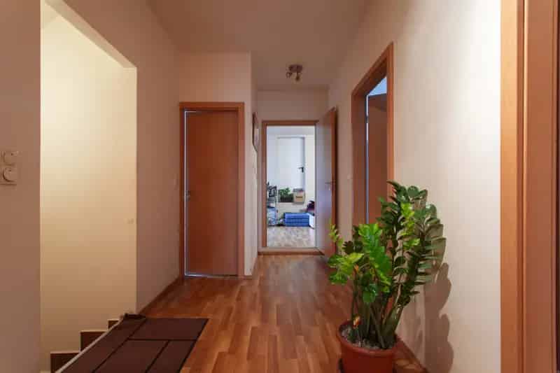 Ház Kiadó , Győri járás, Dunántúl