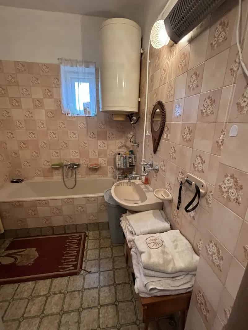 Szalonnai családi ház eladó 190nm 4 szoba