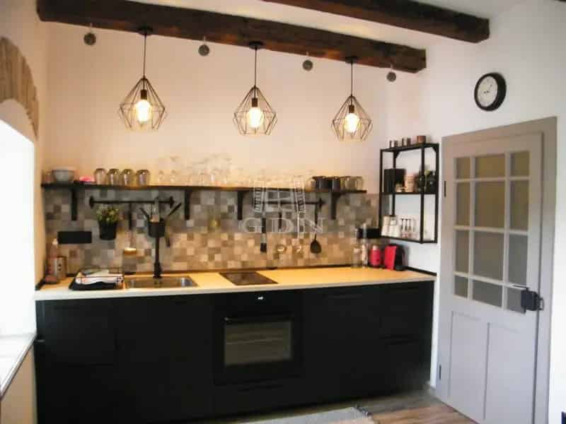 Ház Kiadó , Budakeszi járás, Közép-Magyarország