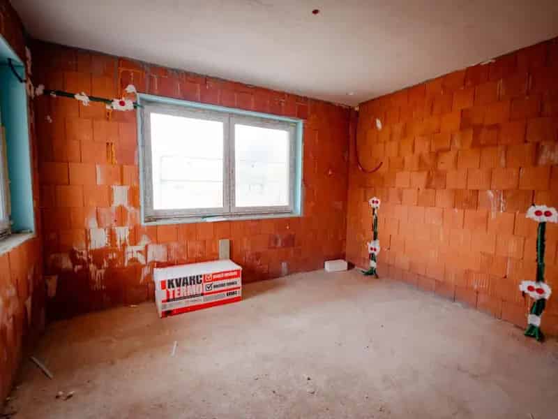 Ház Kiadó , Diósd, Közép-Magyarország