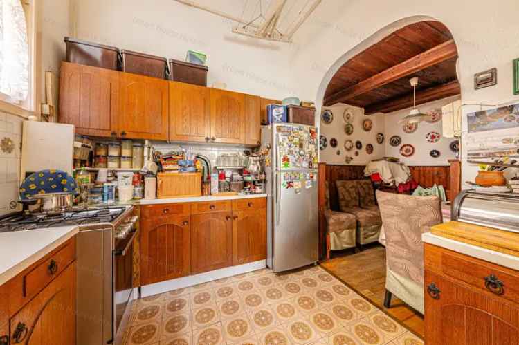 Lakás Kiadó , Budapest, Közép-Magyarország
