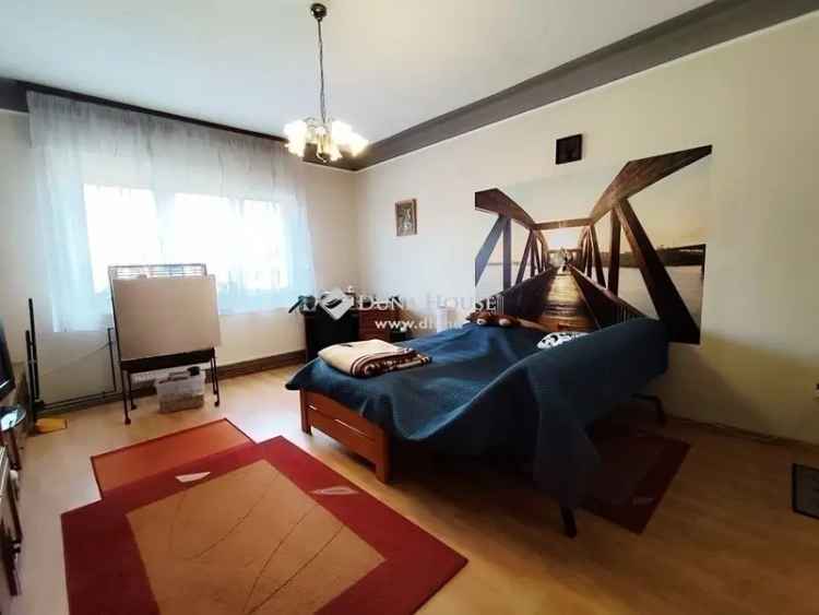 Ház Kiadó , Budapest, Közép-Magyarország