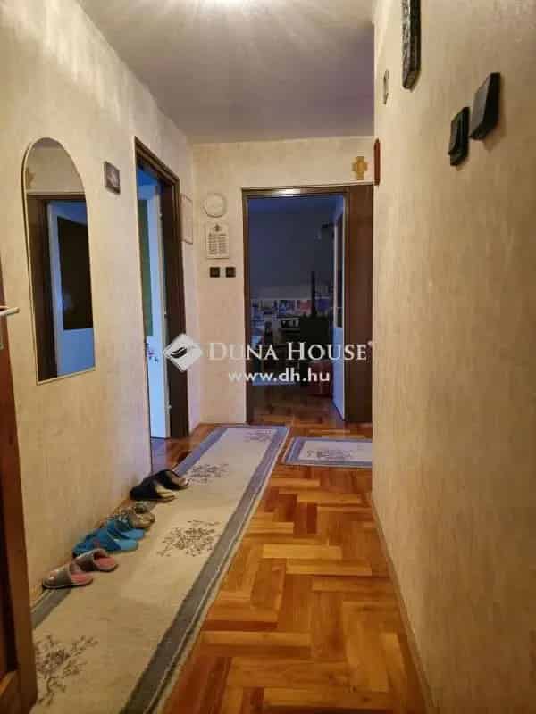 Ház Kiadó , Budapest, Közép-Magyarország