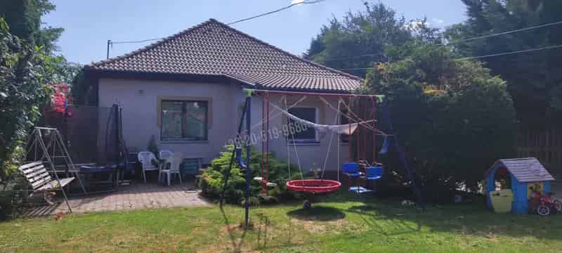 Ház Kiadó , Érdi járás, Közép-Magyarország