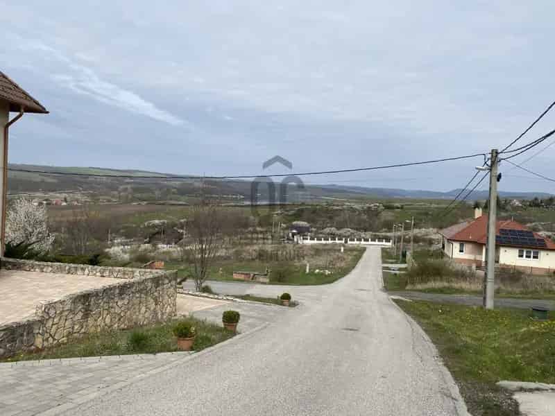 Telek Kiadó , Egri járás, Alföld és Észak