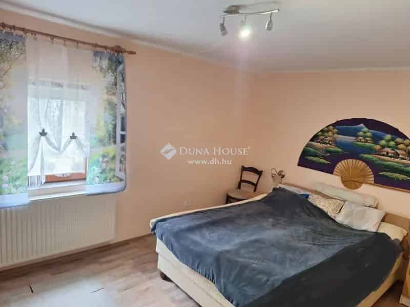 Ház Eladó , Tolna, Dunántúl