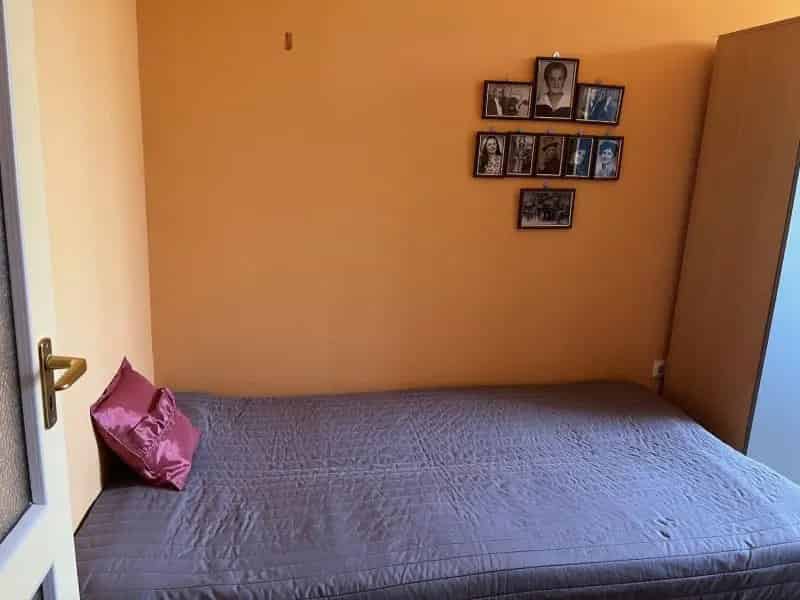 Lakás Kiadó , 9, Bajcsy-Zsilinszky utca, Pécs, Dunántúl
