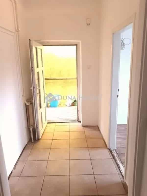 Ház Kiadó , Monori járás, Közép-Magyarország