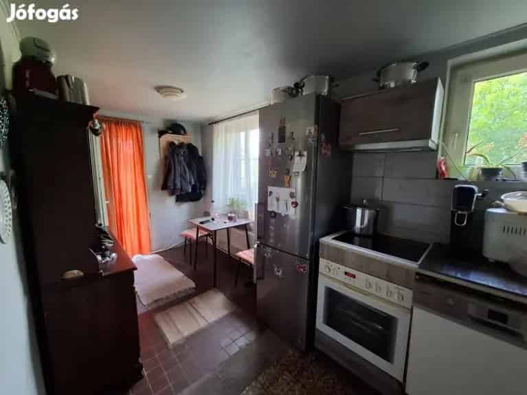 A Tatai Út Csendes Részén Eladó Egy Szigetel - Győr, Nyaralók, üdülők - Jófogás Ingatlan