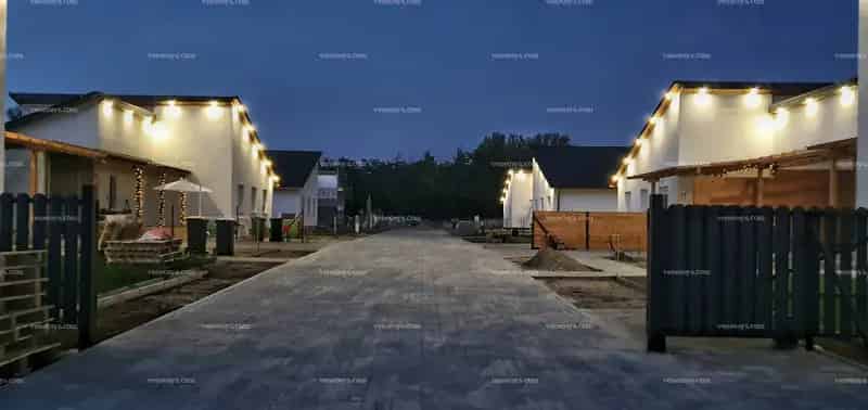 ENERGIATAKARÉKOS, ÚJ ÉPÍTÉSŰ, MODERN CSALÁDI HÁZAK HERNÁDON!