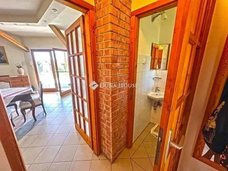 Ház Kiadó , Szentendrei járás, Közép-Magyarország