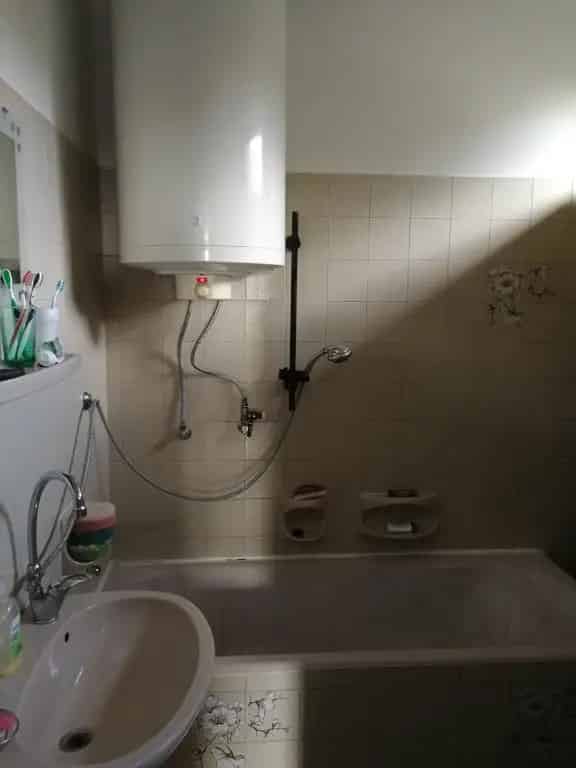 Ház Kiadó , Zsolnai köz, Székesfehérvár, Dunántúl