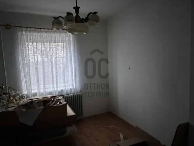 Várpalotai eladó családi ház, H497724