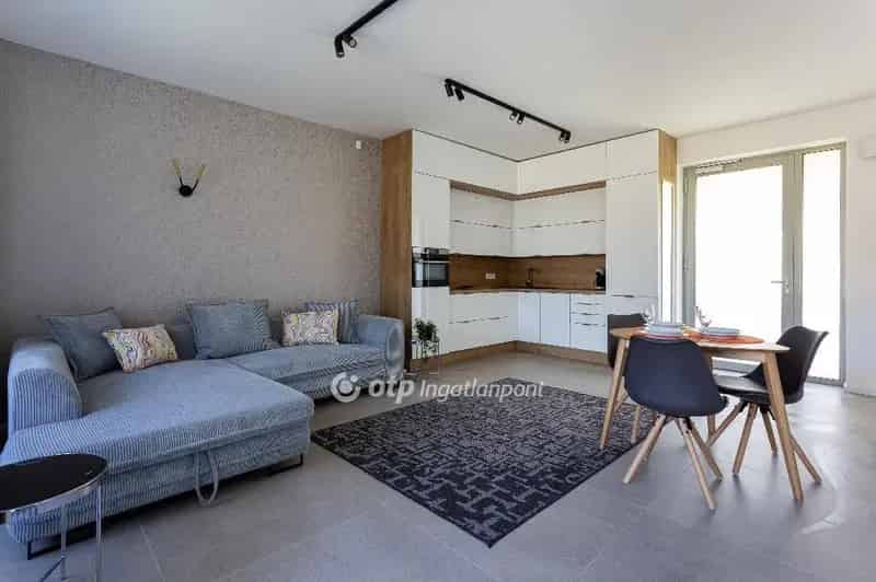 Lakás Kiadó , Balatonalmádi járás, Dunántúl