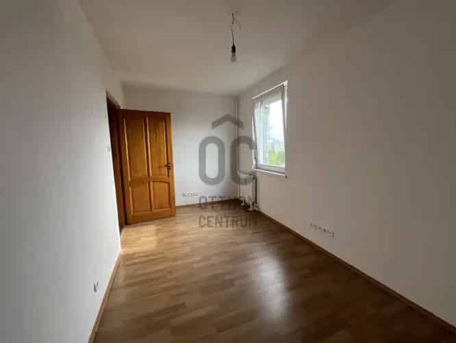 Debrecen Belváros 3 szobás Panel Lakás Eladó