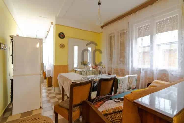 Szedresi eladó családi ház, H445207