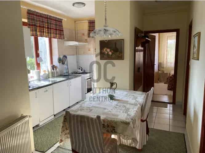 Pécsi eladó családi ház, DHZ078509