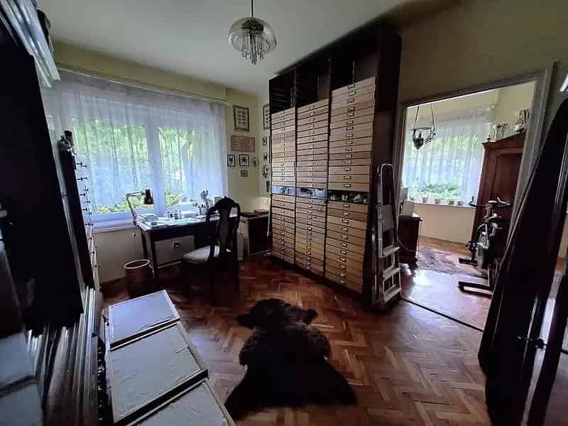 Ház Kiadó , Dunakeszi járás, Közép-Magyarország