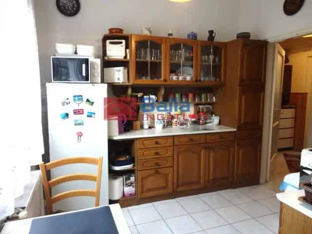 Veresegyház , Fenyves utca