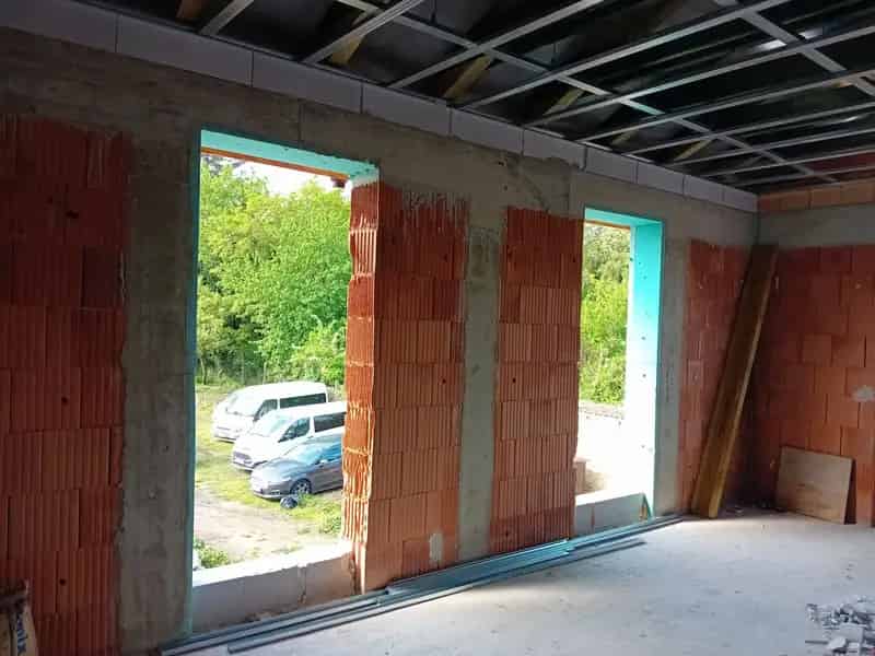 Nyergesujfalu uj epiteesu lakask 48-82 m2 2-3 szoba