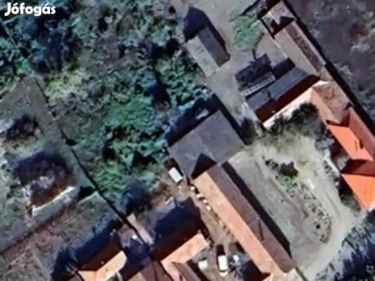 Kiskőrösön belvárosi 3200 m2 telek eladó - Kiskőrös, Telek, föld - Jófogás Ingatlan