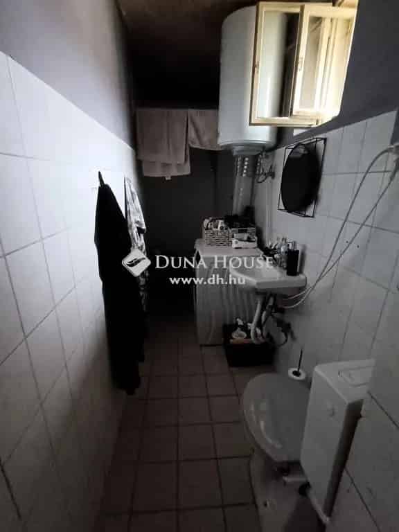 Ház Eladó , Bakonyszombathely, Dunántúl