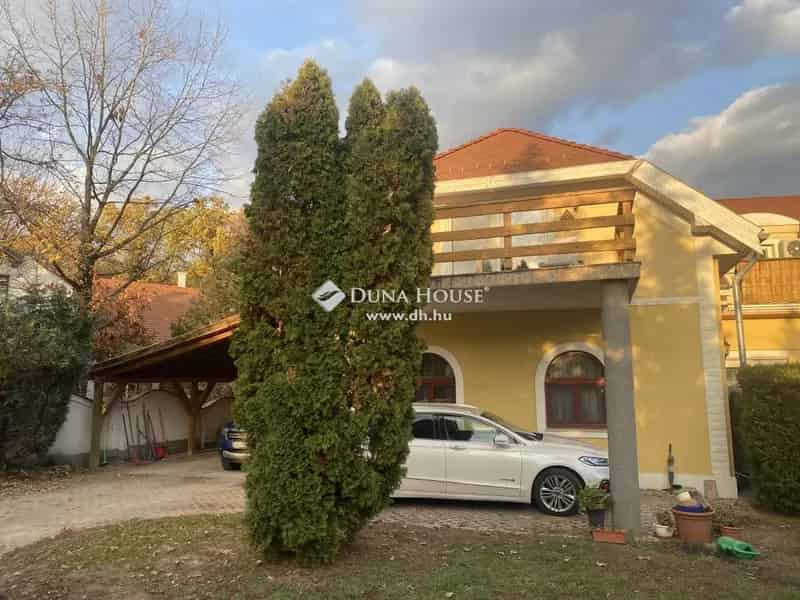 Ház Kiadó , Gödöllő, Közép-Magyarország